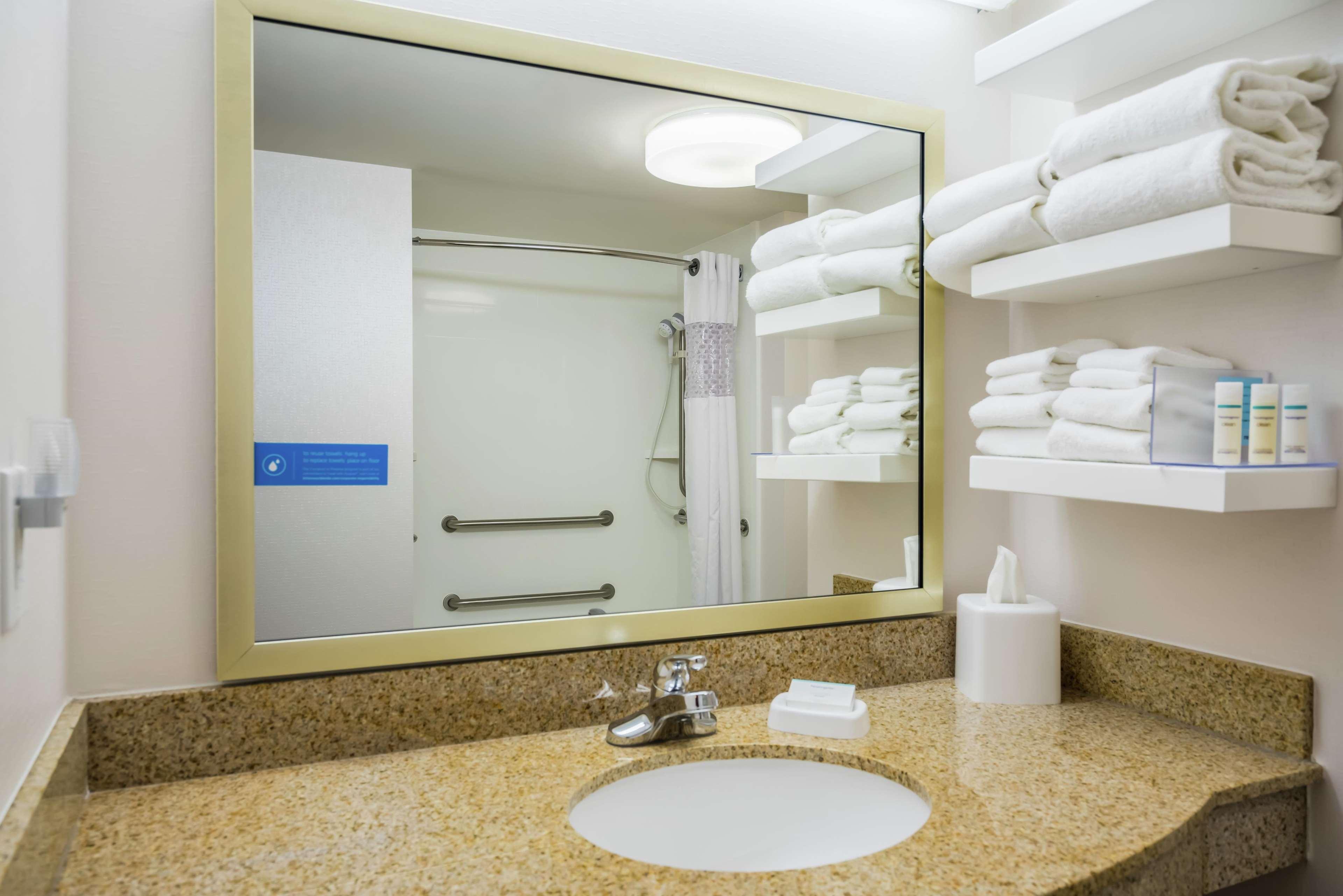 Hampton Inn Clifton Park Luaran gambar