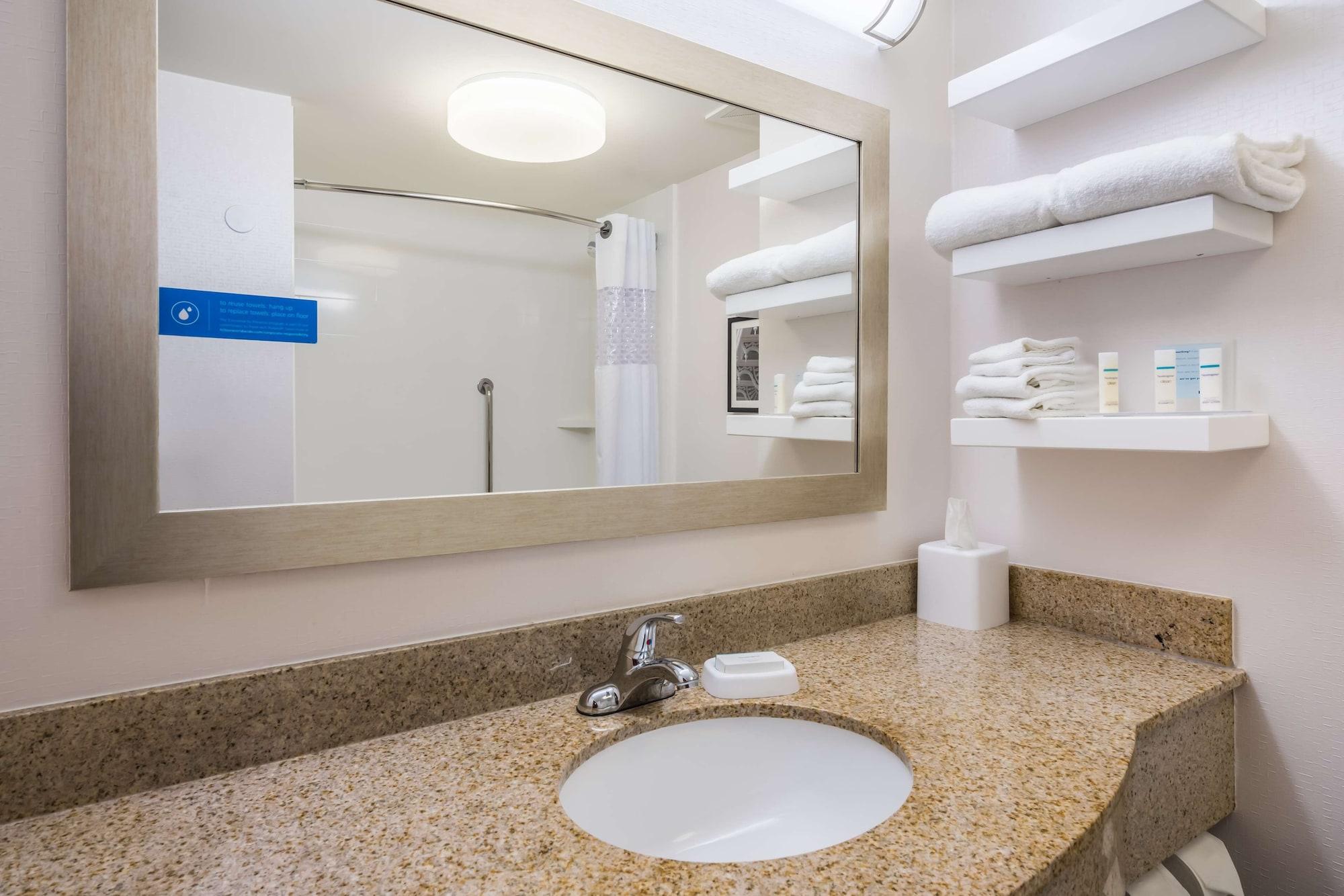 Hampton Inn Clifton Park Luaran gambar