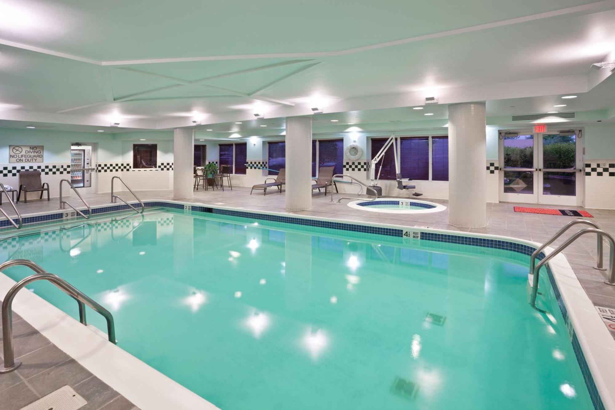 Hampton Inn Clifton Park Luaran gambar